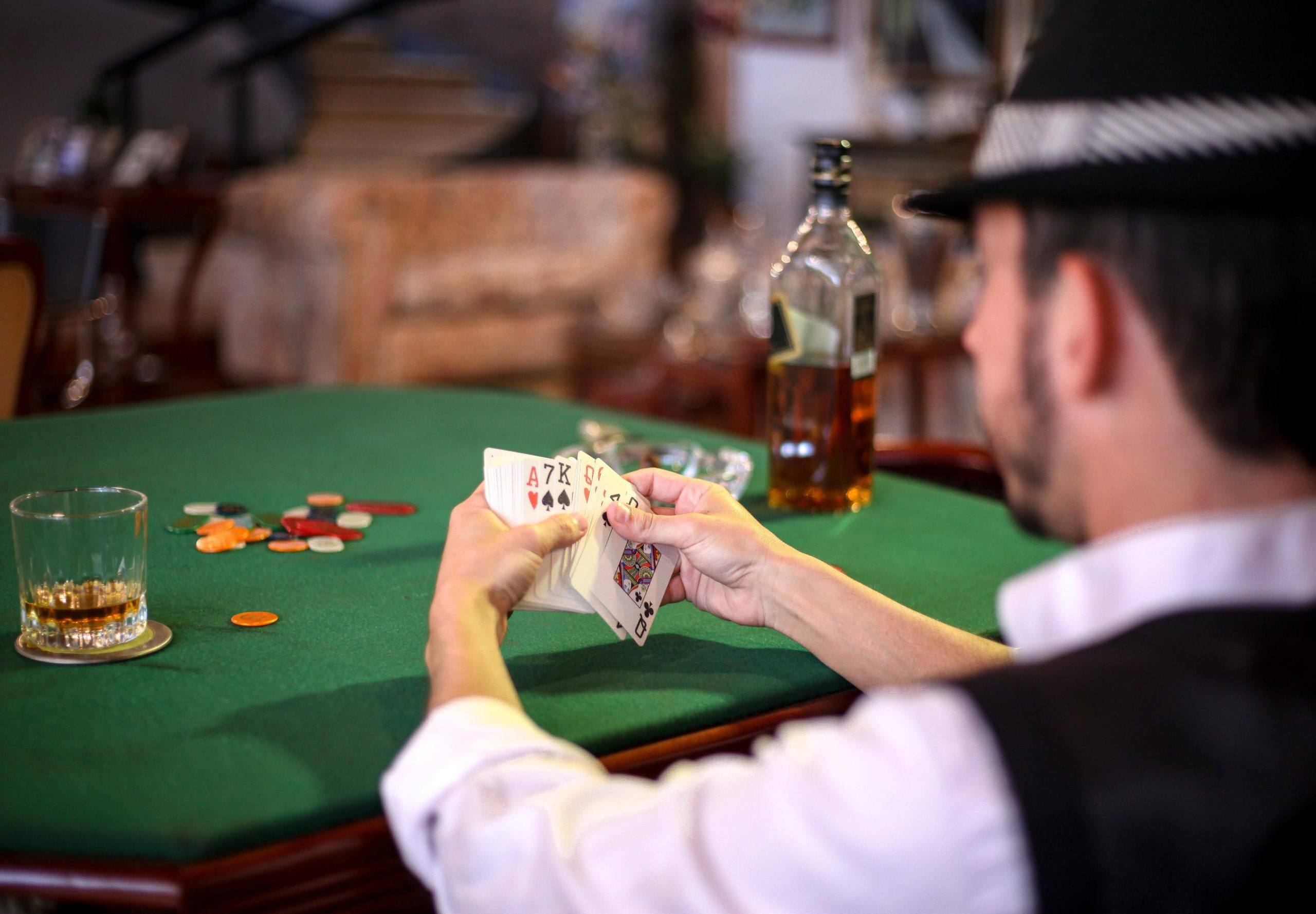A Beginner’s Guide to Understanding the World of Gambling