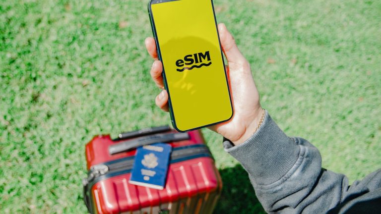 EasyRoam Travel SIM: The Best Way to Stay Connected Abroad